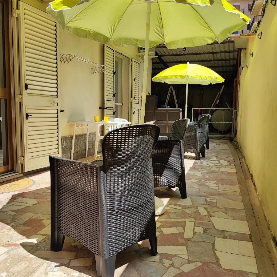 Nonna Rosa Hotel Reggio di Calabria Buitenkant foto